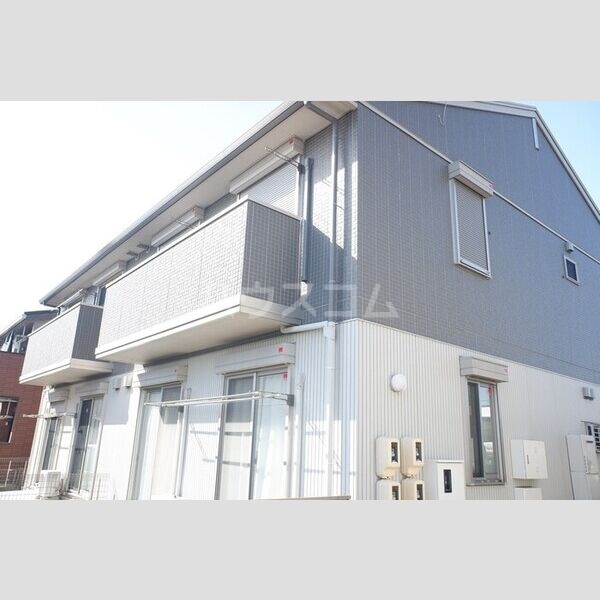 24/30 エントランス