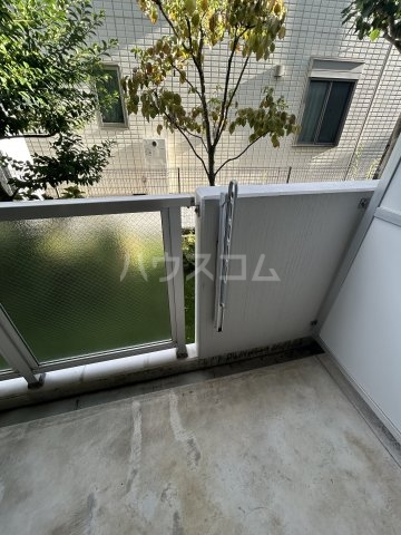 23/30 バルコニー