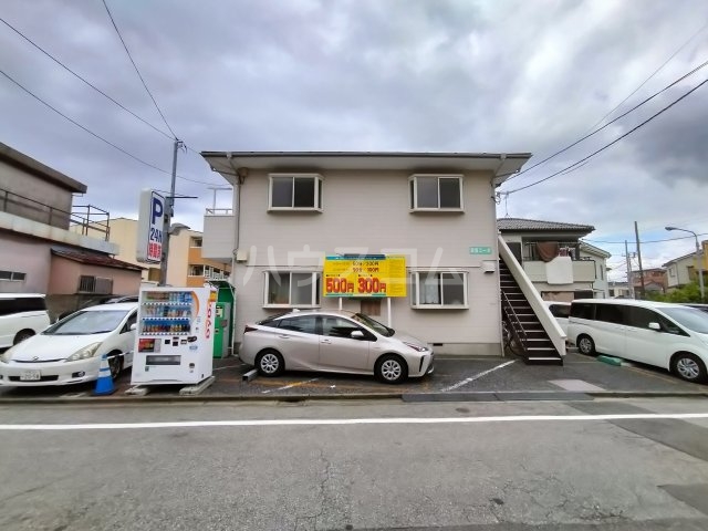 26/30 駐車場