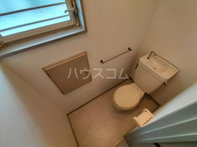 20/30 トイレ