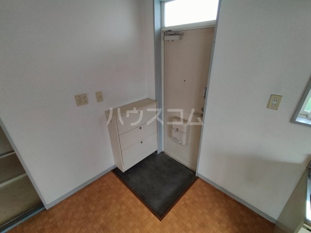 13/30 玄関
