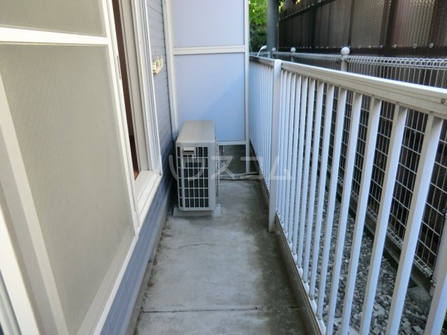 19/25 バルコニー