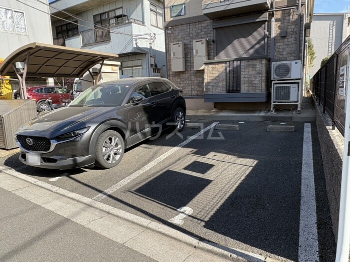 19/30 駐車場