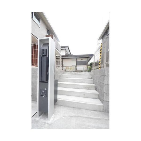 3/8 エントランス