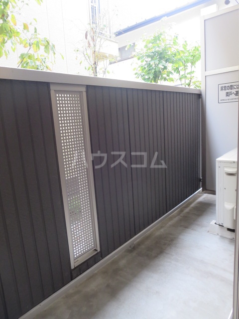 13/27 バルコニー