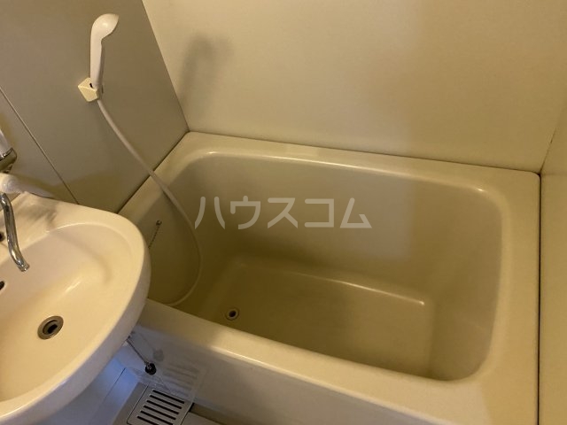 15/30 浴室