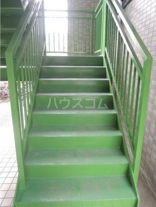 3/5 エントランス