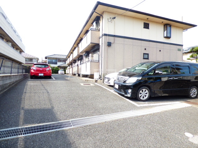 16/26 駐車場