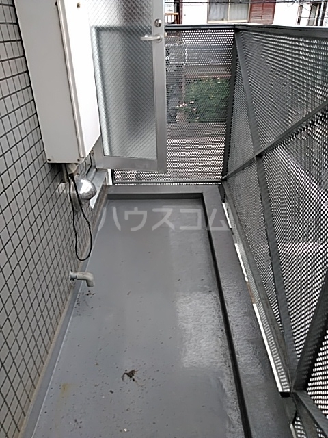 14/30 バルコニー