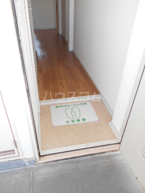 6/25 玄関