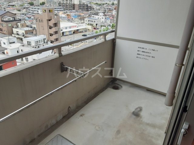 13/23 バルコニー