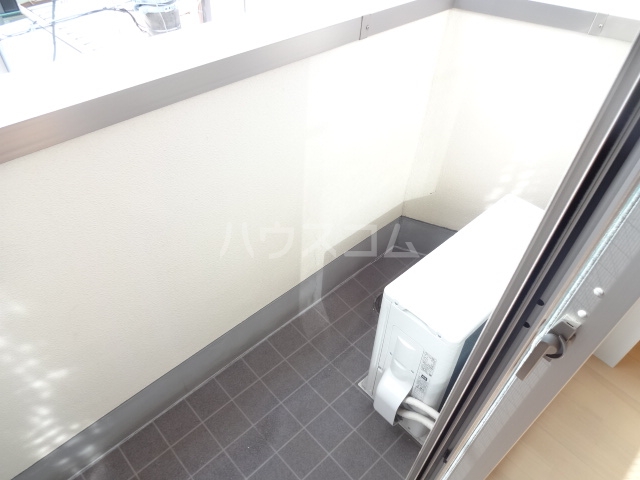 20/30 バルコニー