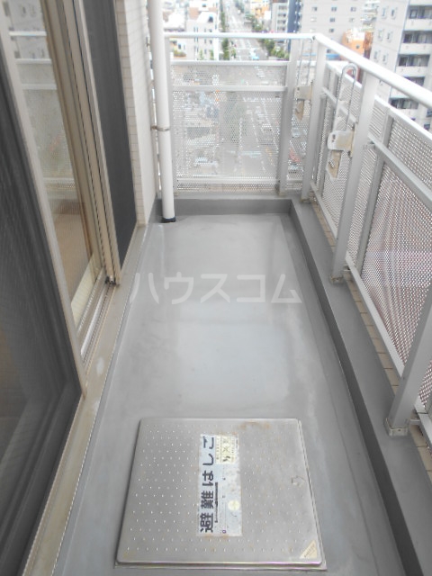 21/30 バルコニー