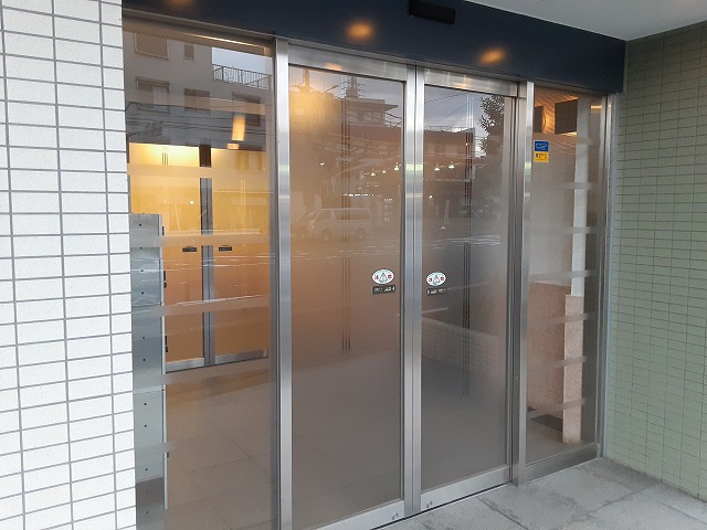 29/30 エントランス