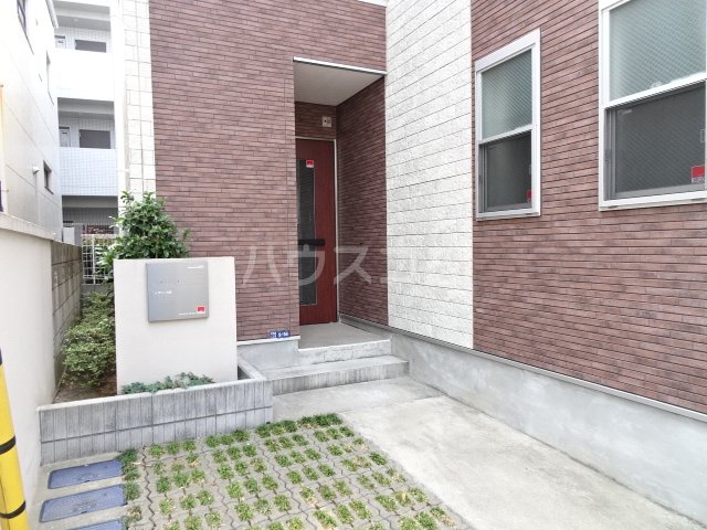 15/24 エントランス