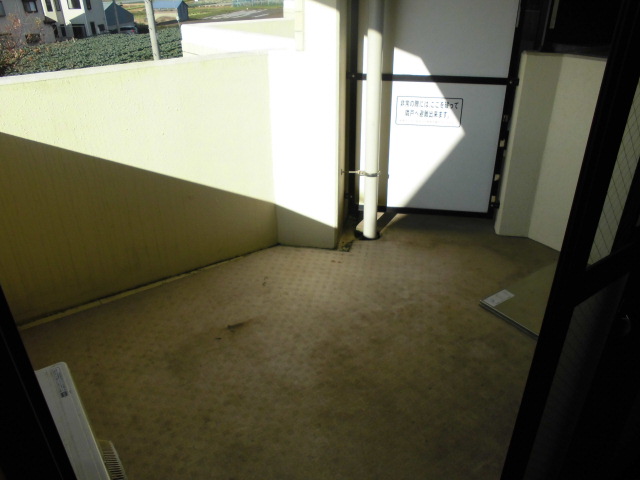 16/27 バルコニー