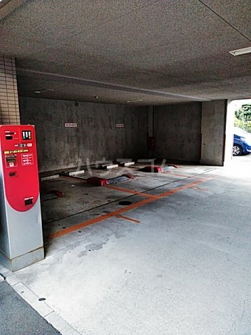 22/25 駐車場