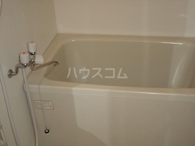 16/30 浴室