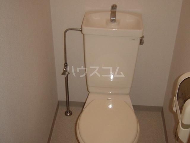 18/30 トイレ