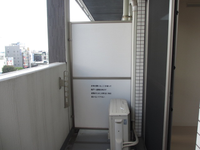 20/30 バルコニー