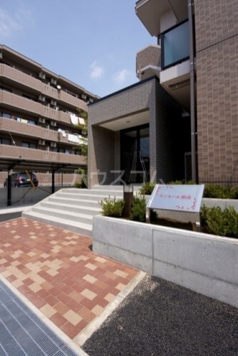 14/24 エントランス