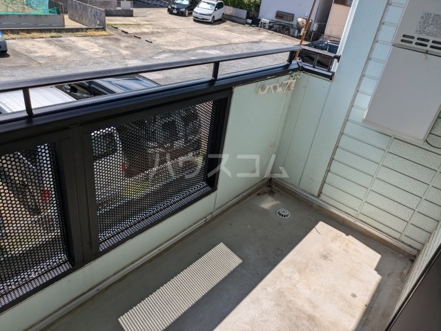 18/25 バルコニー