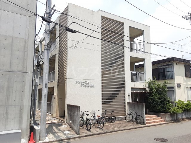 2/30 外観