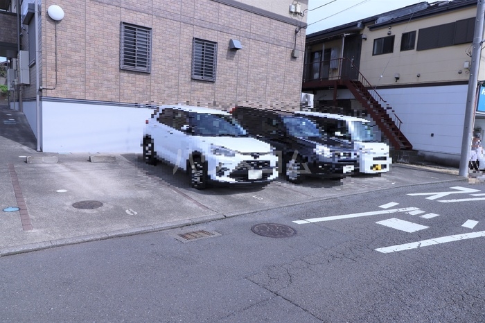 20/30 駐車場