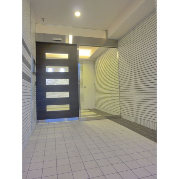 15/25 エントランス