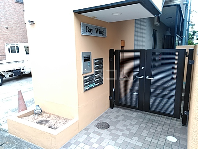 16/26 エントランス