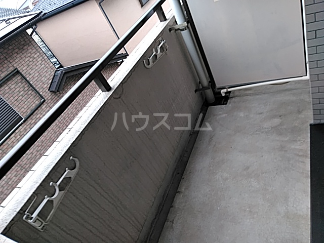 13/30 バルコニー