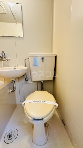 13/30 トイレ