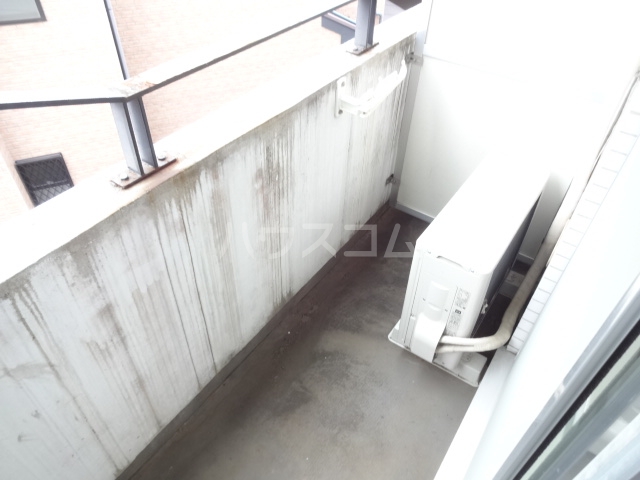 21/30 バルコニー