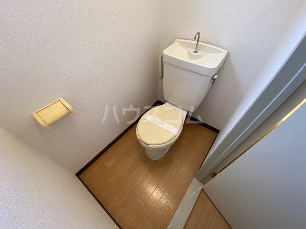 14/30 トイレ