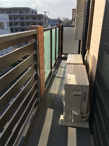 14/30 バルコニー