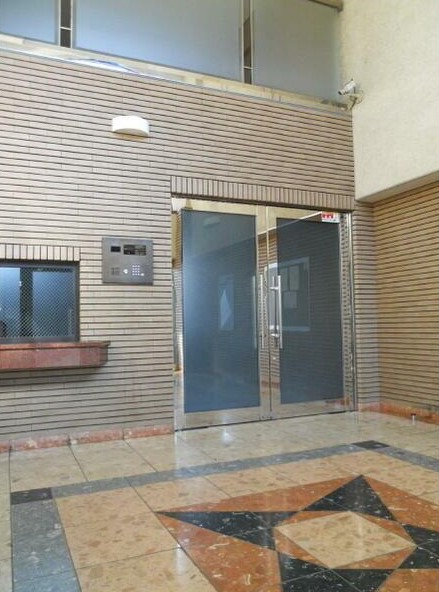 15/24 エントランス