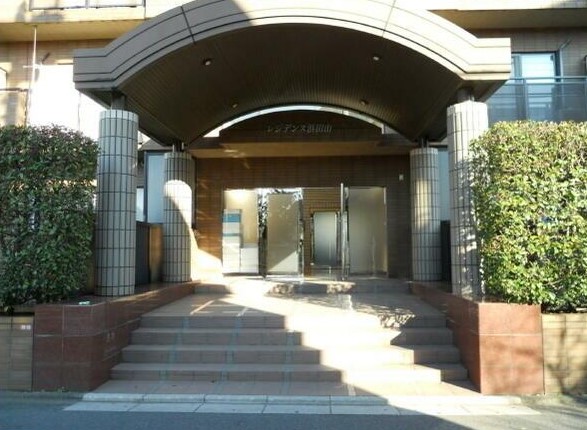 16/24 エントランス