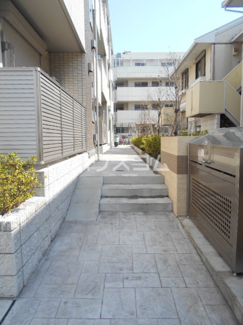 2/11 エントランス