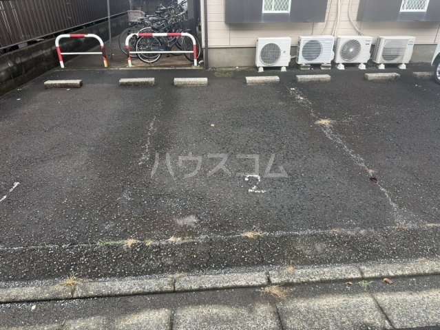 19/20 駐車場
