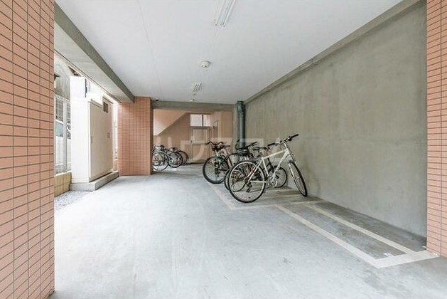 3/5 駐車場