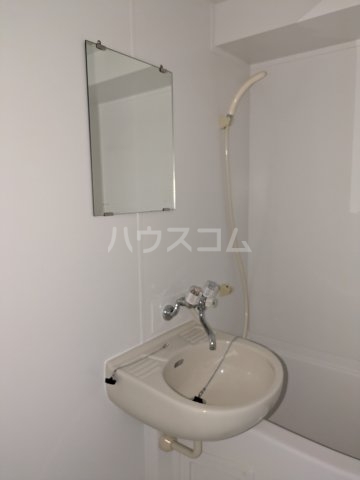 13/30 洗面