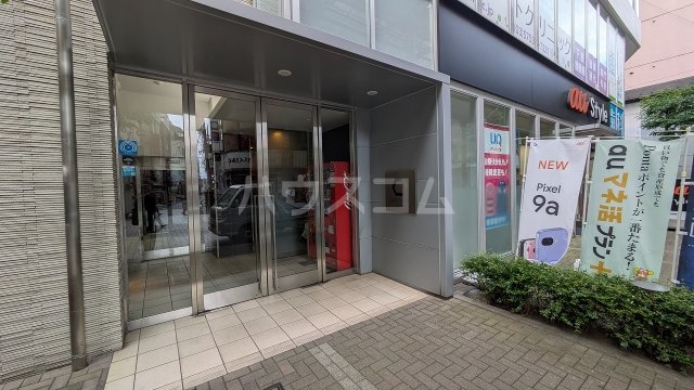 19/28 エントランス