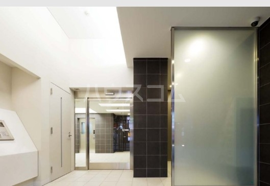 13/20 エントランス