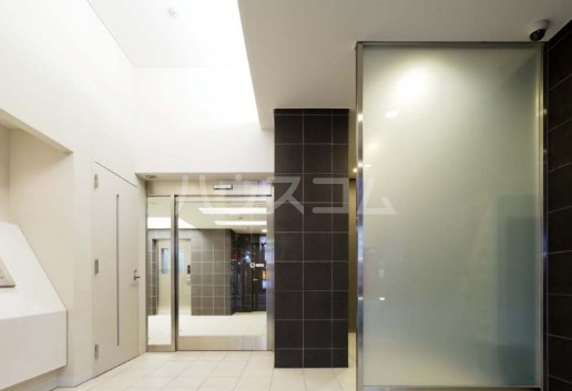 13/20 エントランス