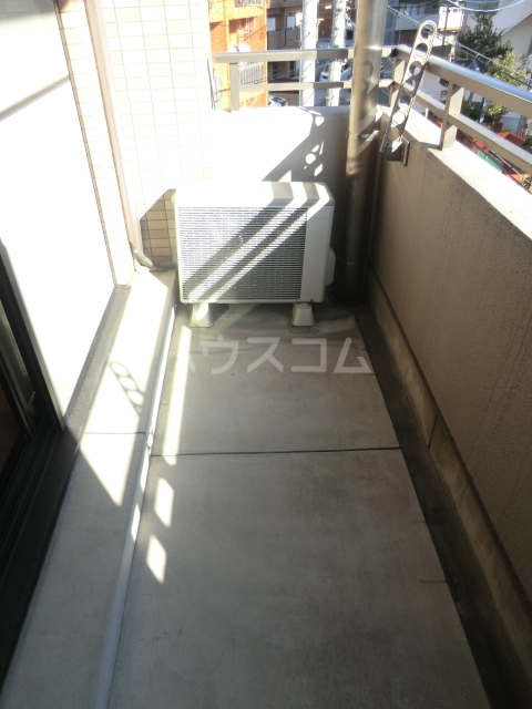 19/30 バルコニー