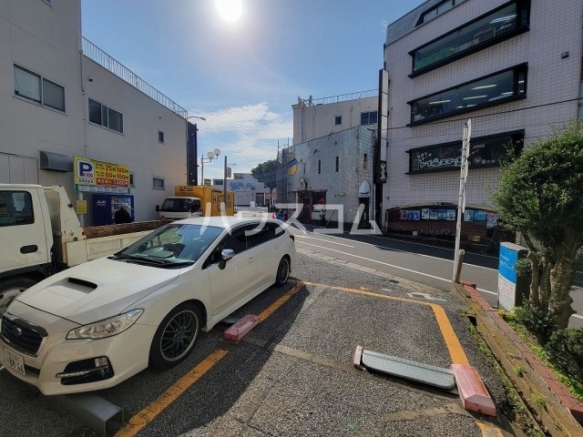 2/10 駐車場