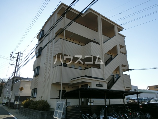 17/24 エントランス