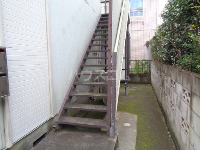 29/30 エントランス