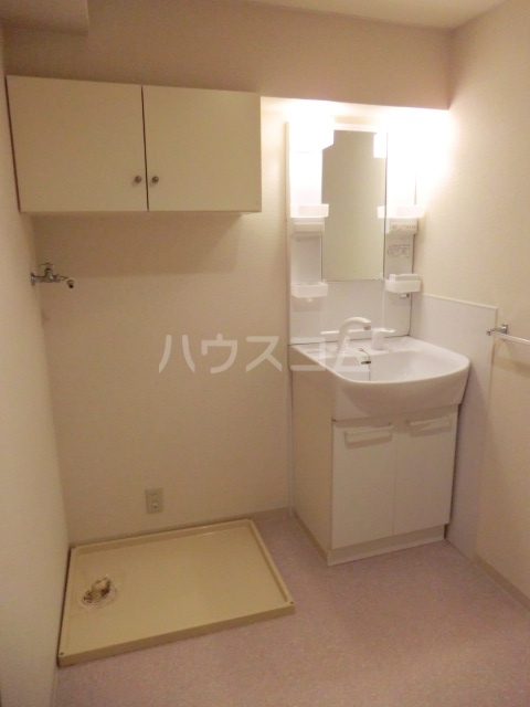 13/30 洗面