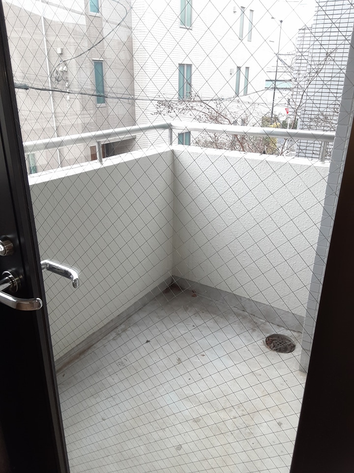 23/30 バルコニー